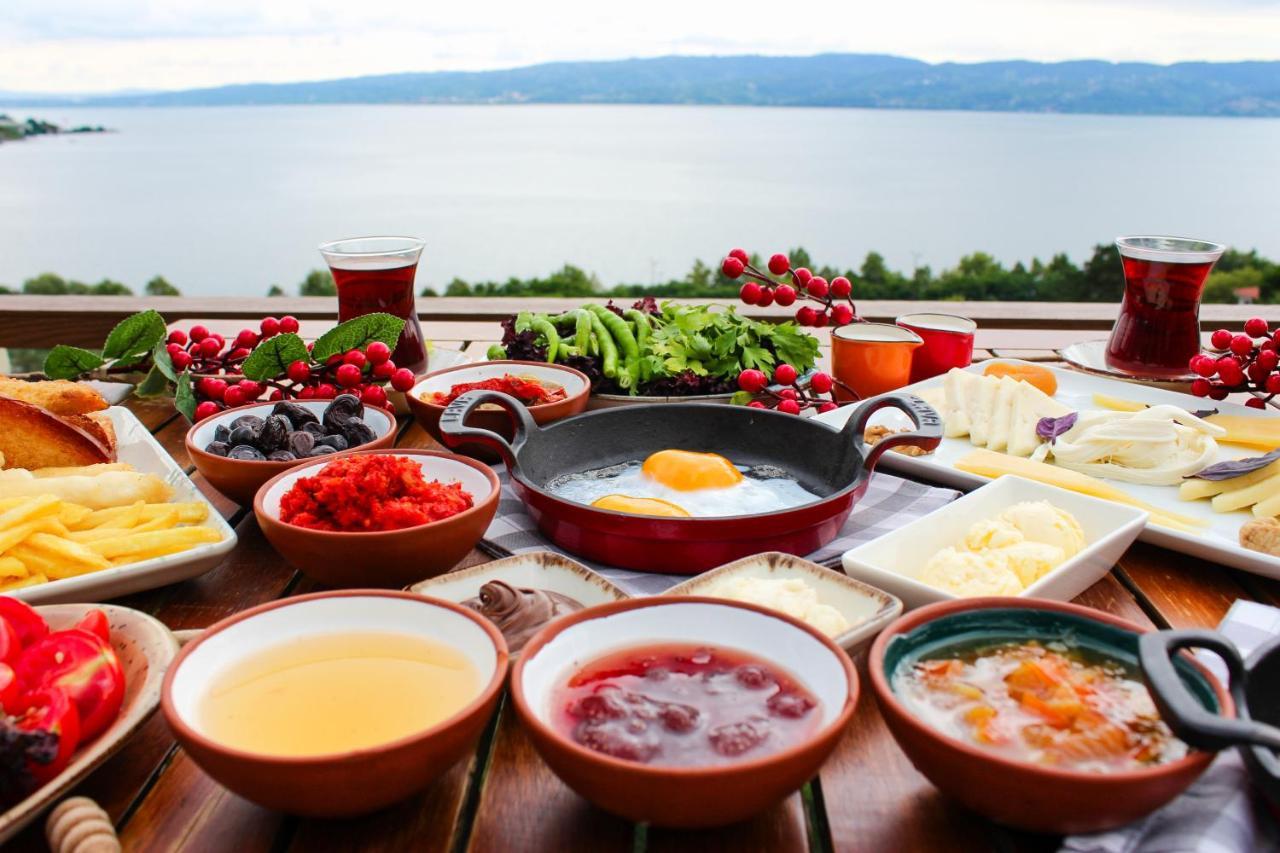 Sapanca Villa Suite Boutique Hotel Bagian luar foto